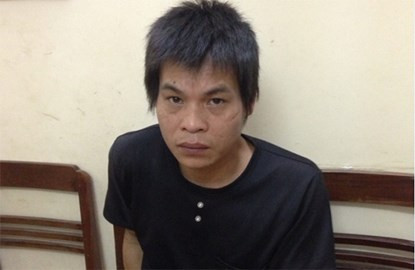 Con trai nhan tam dung chay danh bo tu vong