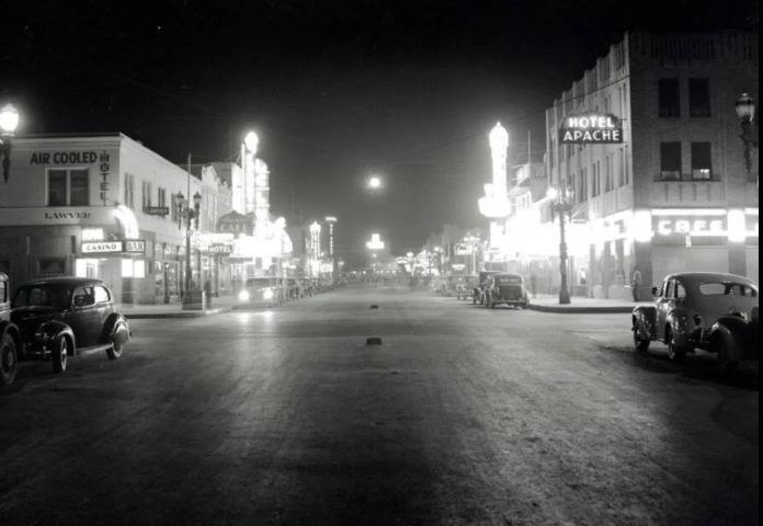 Theo ATI, ban đầu là một thị trấn sa mạc bụi bặm, Las Vegas nhanh chóng phát triển thành sân chơi dành cho người lớn vào những năm 1940. (Nguồn ảnh: ATI)