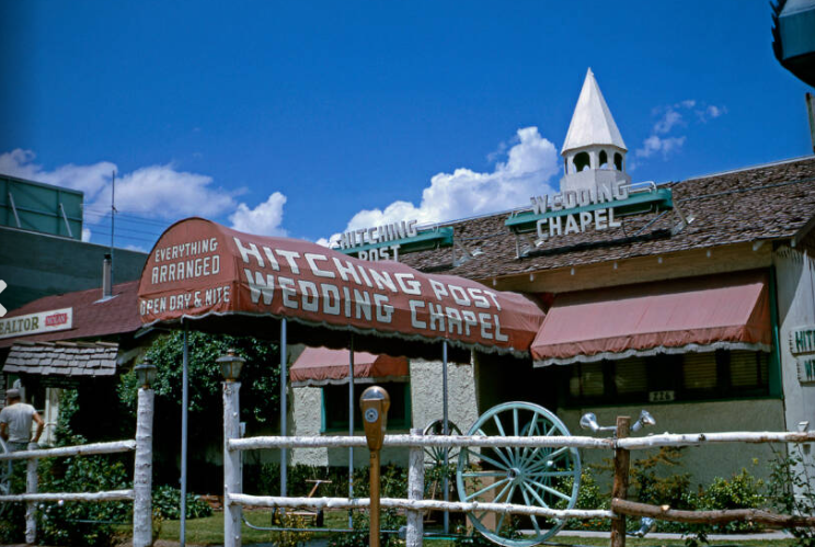 Nhà nguyện Hitching Post năm 1964.