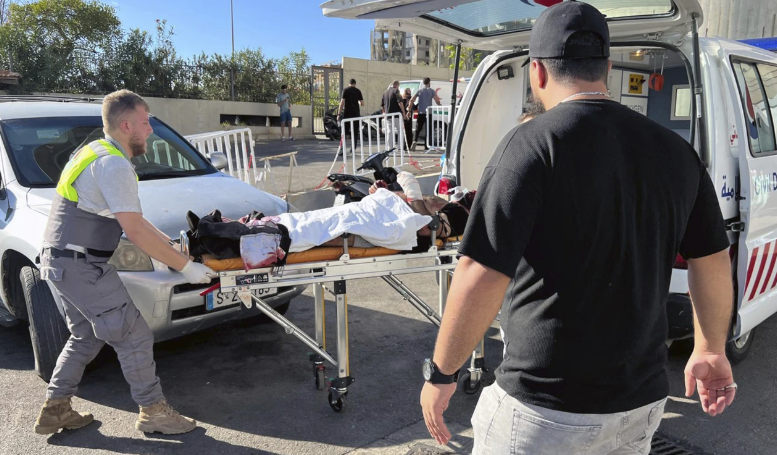 Hàng loạt máy nhắn tin phát nổ, hơn 2.700 người thương vong Hang loat may nhan tin phat no, hon 2.700 nguoi thuong vong