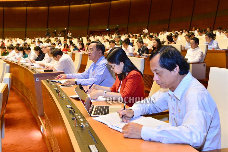 Hom nay, Quoc hoi lay phieu tin nhiem 48 chuc danh lanh dao