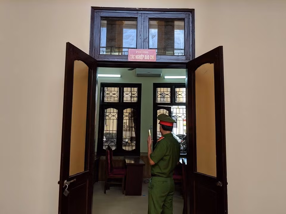 Xet xu ong Phan Van Vinh: Mot so noi dung vu an se thanh an le?-Hinh-2