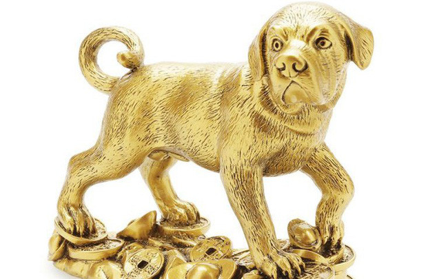 Trong cuộc sống tuổi Tuất luôn chăm chỉ kiếm tiền, luôn vươn lên trong cuộc sống nên dù không bám víu vào ai Tuất vẫn có tài vận sung túc, phúc phần đầy người. 