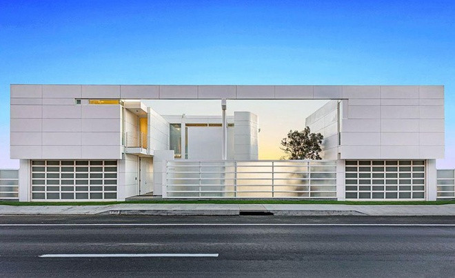 Me man truoc biet thu nghi duong 75 trieu USD cua ty phu My