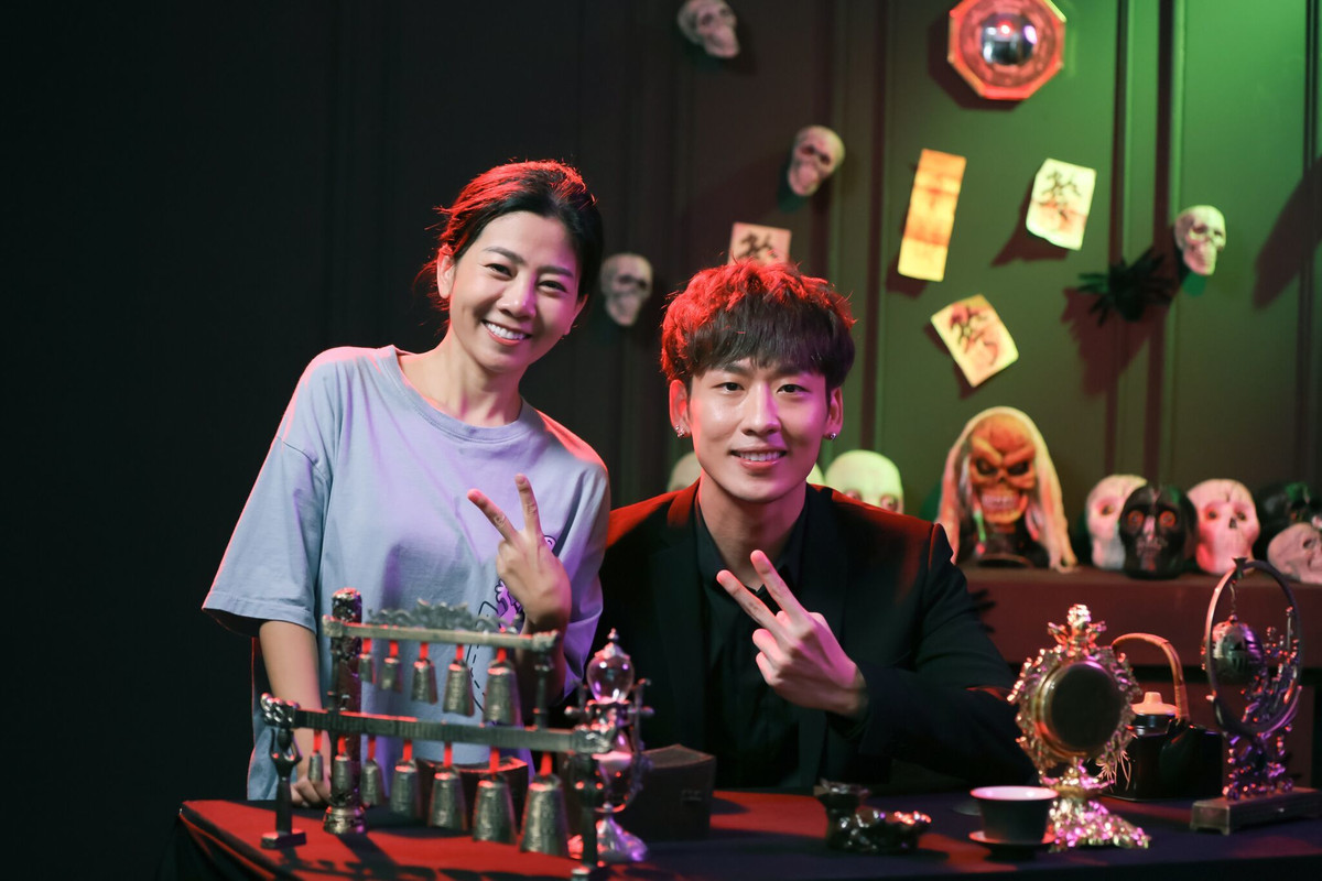 Vai dien cuoi day nuoc mat cua Mai Phuong truoc khi ra di-Hinh-2