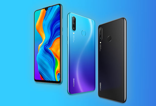  3. Huawei P30 Lite: Điện thoại Huawei P30 Lite giảm 500.000 đồng chỉ còn 4.990.000 đồng. Huawei P30 Lite trang bị màn hình lớn kích thước 6.15 inches, độ phân giải FullHD+. Huawei P30 Lite được trang bị cảm biến vân tay ở lưng thay vì nhúng bên dưới màn hình. Huawei P30 Lite trang bị cụm 3 camera sau với máy ảnh chính 24MP, camera 8MP và camera 2MP. Huawei P30 Lite được trang bị vi xử lý Kirin 710 cùng hai tuỳ chọn bộ nhớ trong/RAM: 128GB/6GB và 64GB/4GB, chạy trên hệ điều hành Android 9 Pie và xuất xưởng với giao diện người dùng tuỳ chỉnh EMUI 9.0. Huawei P30 Lite sử dụng viên pin dung lượng 3.340 mAhđi kèm sạc pin nhanh 18W.