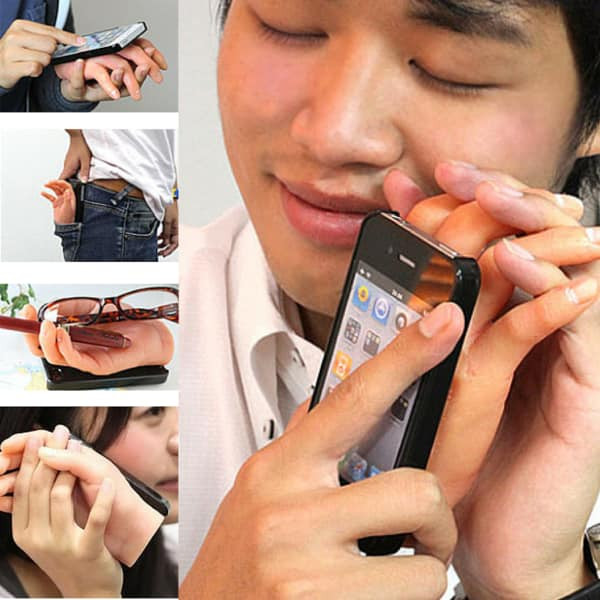 Những tâm hồn cô đơn muốn tìm cái nắm tay trong trời đông lạnh giá giờ chỉ cần sắm chiếc ốp này là có rồi nha!