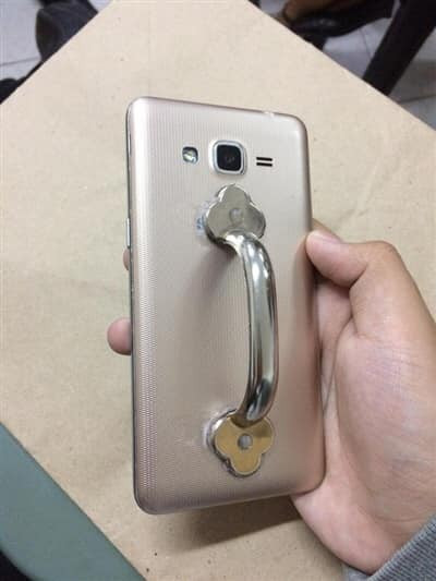 Nếu không biết chọn loại nào thì thôi cứ dùng cái này, cầm cho chắc nhé!