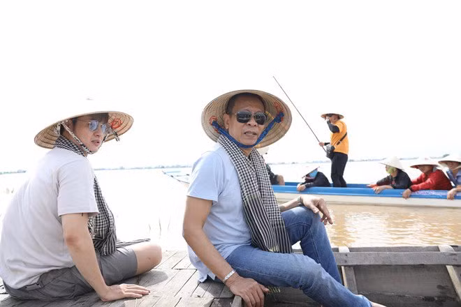 Hinh anh chua tung co: MC Lai Van Sam gan gui tren “chieu nhau“-Hinh-6