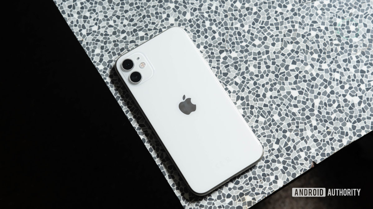 Lan dau tien iPhone doi moi duoc san xuat ben ngoai Trung Quoc