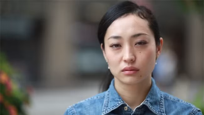 Chong sot sang giuc di tham em dau de, khong ngo ly do lai cay dang the nay