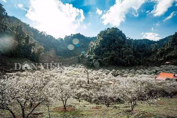 Nà Ka không chỉ có phong cảnh đẹp hữu tình tựa như “thiên đường nơi hạ giới”, mà con người nơi đây cực kì mến khách và thân thiện.