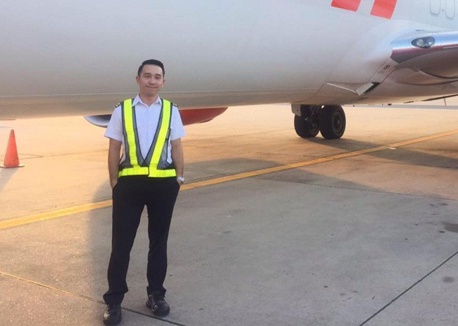 Folkky Chutiphong, sống ở Thái Lan là người từng có mức thu nhập tới 100.000 bath/tháng (hơn 70 triệu đồng).