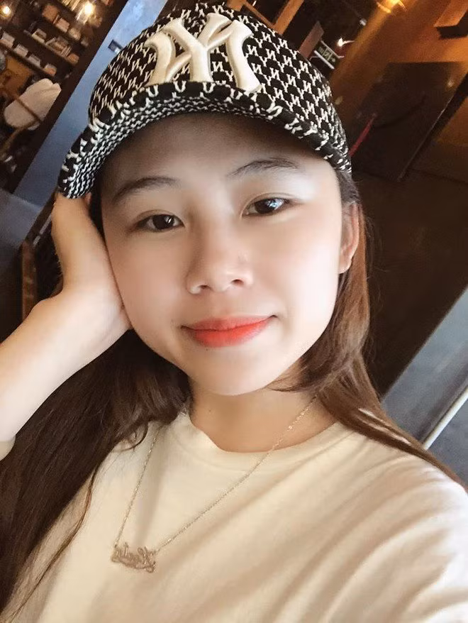 Ảnh xinh tươi của bạn gái Đình Trọng.