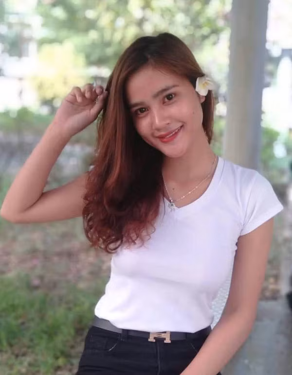 Hot girl Gie Trieng tiet lo bi quyet bat ngo de co voc dang nong bong-Hinh-2