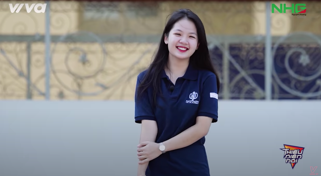 Nhan sắc nữ sinh trường quốc tế học giỏi, hát hay gây sốt Nhan sac nu sinh truong quoc te hoc gioi, hat hay gay sot