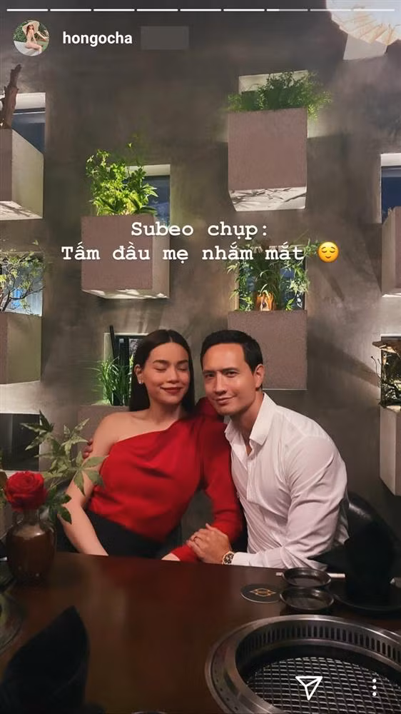 Tối 14/2, Hồ Ngọc Hà chia sẻ hình ảnh đón Valentine bên bạn trai Kim Lý trên trang cá nhân. Thay vì dành khoảng thời gian hẹn hò lứa đôi, cặp tình nhân mang theo nhóc tỳ Subeo, cùng tận hưởng bữa tối ấm áp.