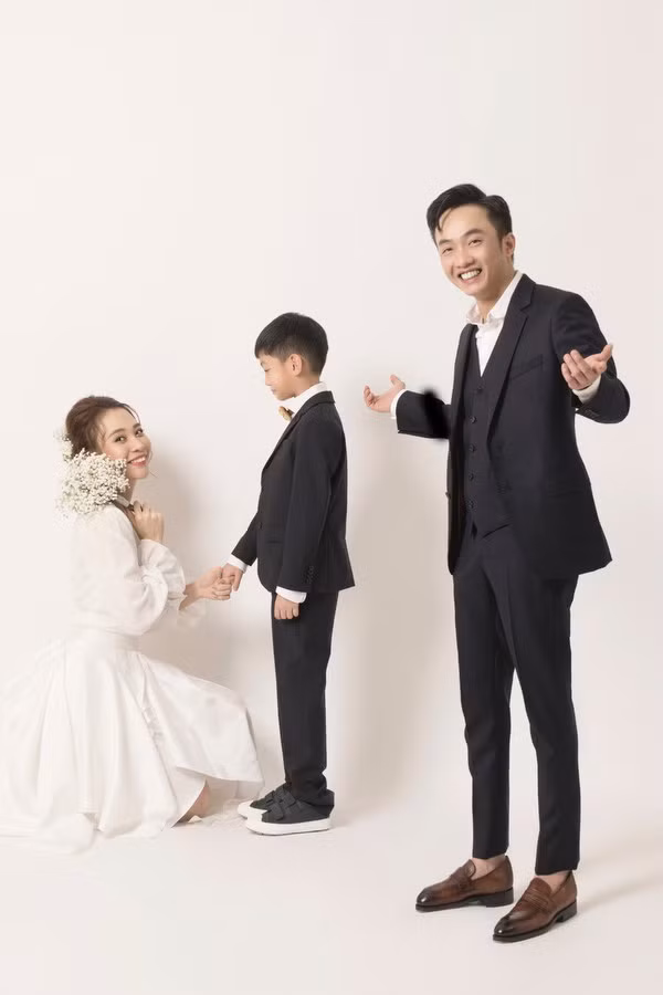 Diem mat nhung ba me ke “vang muoi” cua showbiz Viet