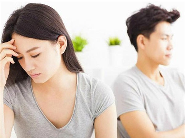 Tam su dan ba chan chong: Buoc ve nha lai thay minh cang co doc