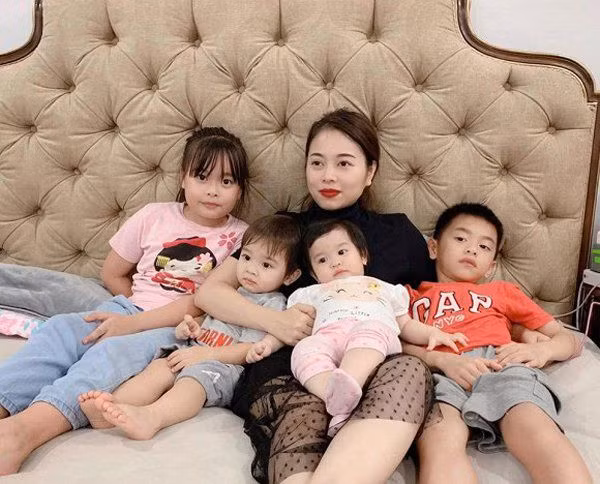 Hang Tui hoang mang khoe que thu thai 2 vach, tiep tuc bau lan 5