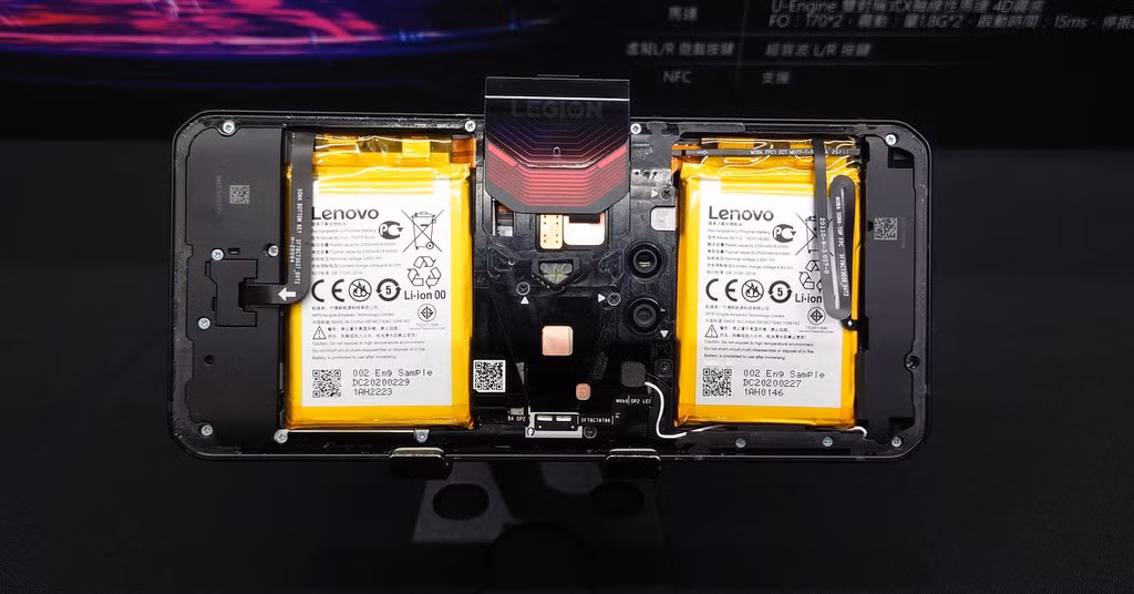 Bao gio moi co combo smartphone pin 6000 mAh, sac nhanh 100W?-Hinh-5