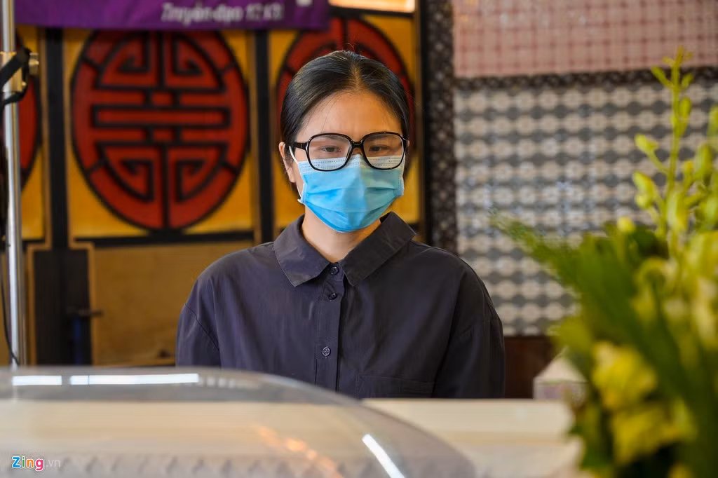 Vân Trang mong đồng nghiệp ra đi thanh thản. Cô cho hay sự ra đi của Mai Phương không đột ngột nhưng ai cũng cảm thấy xót xa.