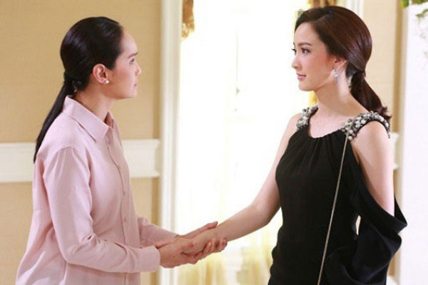 5h sang bi me chong bat day nau co cung Tet con dau xai chieu doc