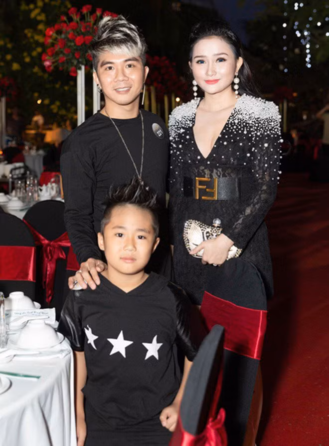 Vo tre hoang mang khi biet Khanh Don nuoi con rieng, nuoi ca bo vo cu-Hinh-4