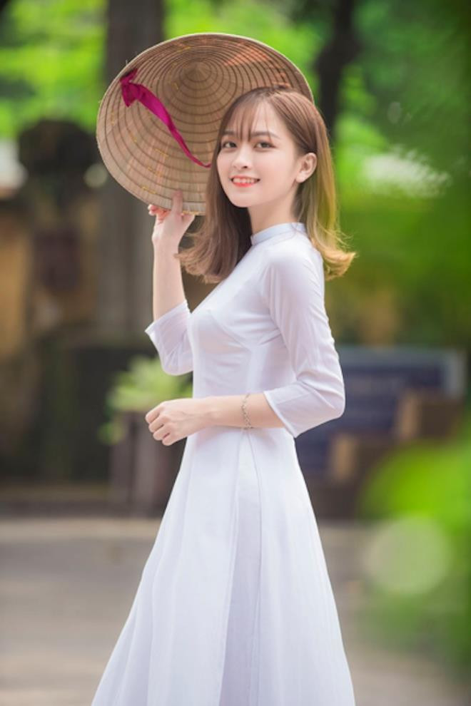 Khoảng một năm trở lại, Thu Thủy phát triển bản thân đa dạng hơn với các vai diễn trong những tập phim ngắn. (Ảnh: Kiên Ka Ka)