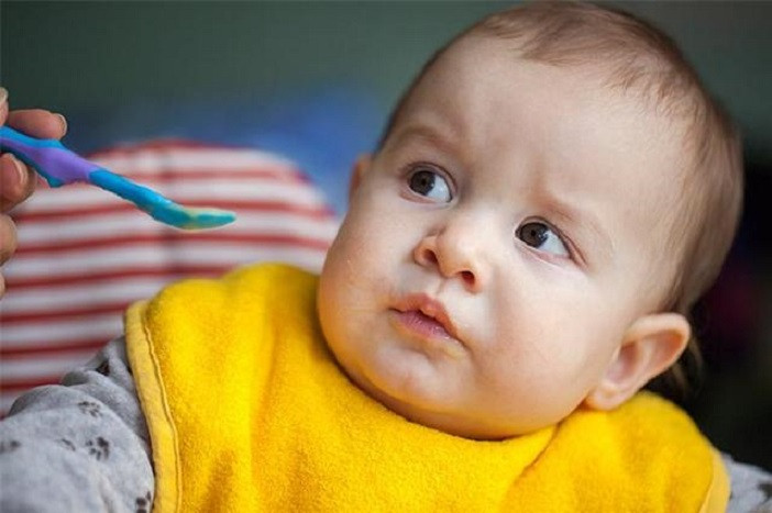 Tre duoi 1 tuoi tuyet doi noi “khong” voi loai thuc pham nay