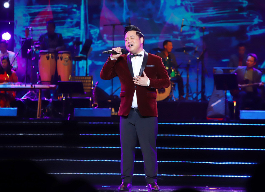 Ca sĩ Quang Lê than rằng anh vẫn chưa thực hiện được lời hứa giảm cân.