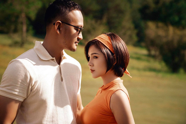 Ngoài sự nghiệp, đến tuổi cô cũng nghĩ đến chuyện lập gia đình. Và sau một thời gian hẹn hò, MC Thu Hoài đã nhận lời cầu hôn của bạn trai. Theo Thu Hoài tiết lộ, 2 người gặp nhau khi cùng đi đánh golf. Bạn trai của Thu Hoài là cựu du học sinh Mỹ hiện đang kinh doanh. MC Thu Hoài hạnh phúc với lựa chọn của mình.