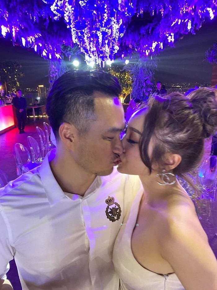 Chi Bao dam duoi hon ban gai kem 16 tuoi trong tiec sinh nhat-Hinh-2