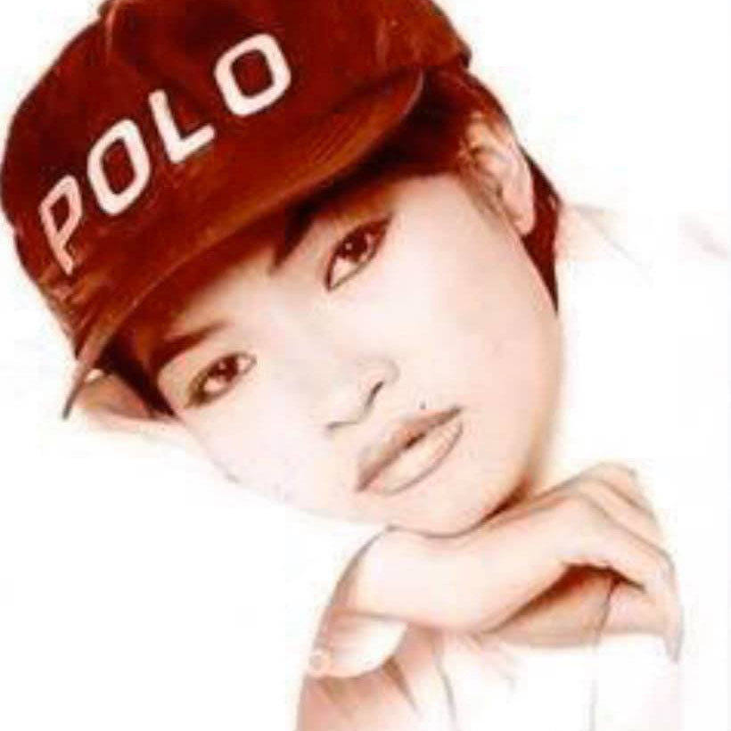 Nữ ca sĩ dí dỏm: "Hơn 25 năm, góc nghiêng ấy chì thay đổi đúng nụ cười. Ngày xưa mặt em nhìn lì đòn ha".