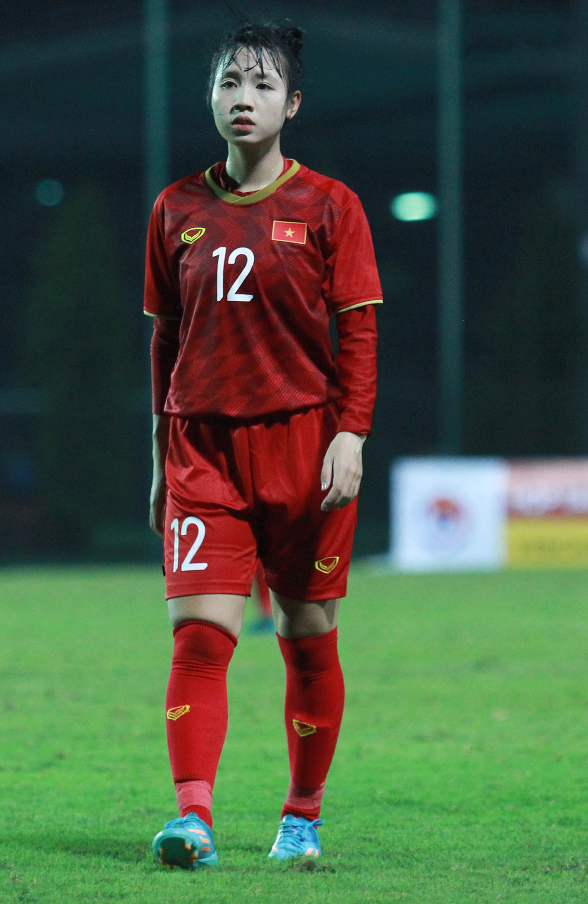 Hiện, cả hai vẫn chưa lên tiếng về mối quan hệ của mình. Tuy nhiên, một số nguồn tin cho rằng đây là tin đồn không có căn cứ vì cầu thủ trưởng thành từ CLB Viettel đã có cô bạn gái xinh như mộng là Thanh Hiền. Chàng tiền đạo bị HLV Park Hang-seo loại khỏi danh sách U23 Việt Nam dự giải U23 châu Á 2020 chỉ tình cờ gặp mặt và chụp ảnh giao lưu với Trần Thị Duyên mà thôi.