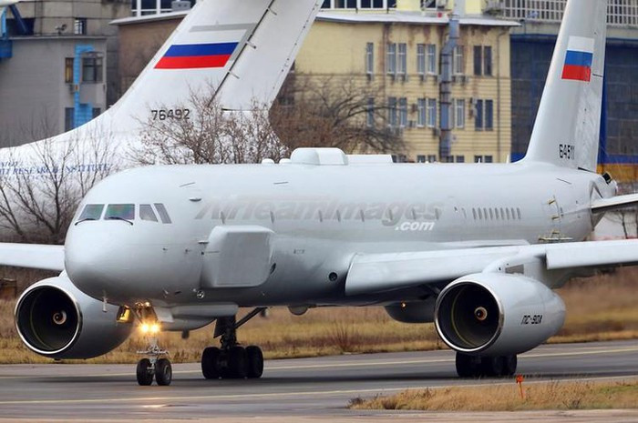 Hiện tại, một hiệp đình ngừng bắn tạm thời giữa các bên đã được ký kết, lực lượng liên quân Nga-Syria đã giành lại thế chủ động trên chiến trường; tuy nhiên việc đưa máy bay trinh sát Tu-214R đến Syria, đã trợ giúp Quân đội chính phủ Syria rất nhiều và là lời cảnh báo nghiêm khắc với những hành động quân sự leo thang tiếp theo của Quân đội Thổ Nhĩ Kỳ trên lãnh thổ Syria.