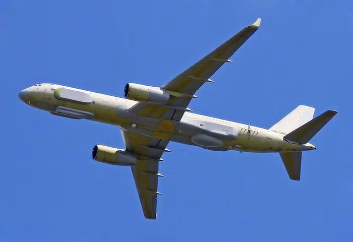 Việc Nga khẩn trương đưa máy bay trinh sát Tu-214R đến chiến trường Syria, là động thái răn đe với những hành động leo thang của Thổ Nhĩ Kỳ trên lãnh thổ Syria; đồng thời là thông điệp Nga đã hoàn thành công tác chuẩn bị chiến tranh, sẵn sàng cho một trận chiến lớn.