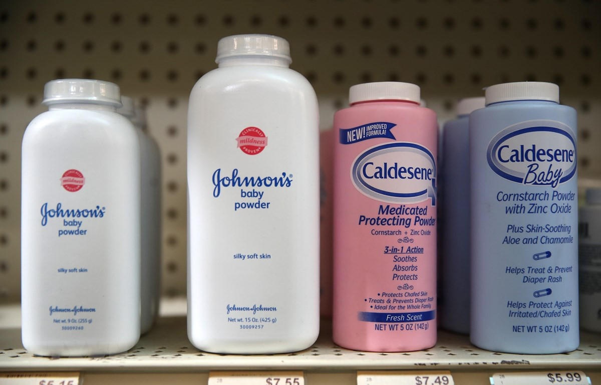 Nhiều tổ chức quốc tế kêu gọi J&J ngừng bán phấn rôm Baby Powder Nhieu to chuc quoc te keu goi J&J ngung ban phan rom Baby Powder