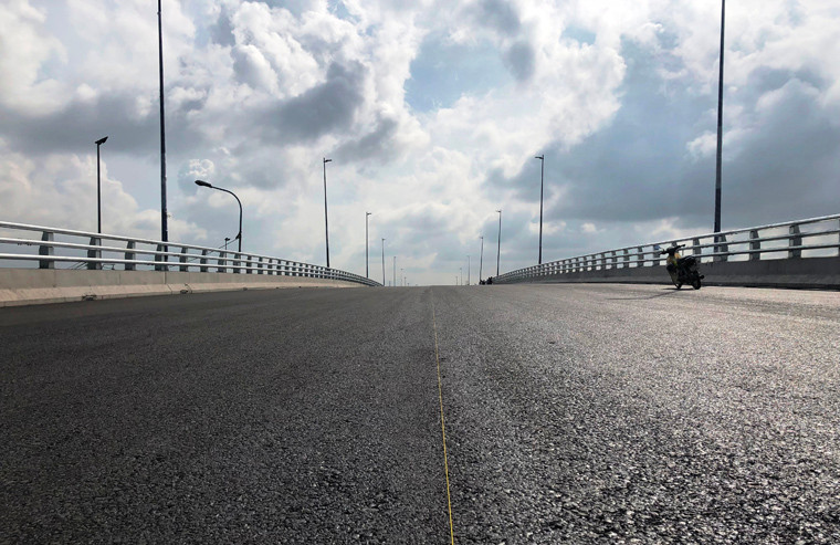 Theo Sở GTVT TPHCM, đây được xem là công trình quan trọng góp phần giải quyết ùn tắc giao thông, đảm bảo thông suốt các trục đường chính Nguyễn Thị Định – Đồng Văn Cống và đường Vành Đai 2 (nay là đường Võ Chí Công).