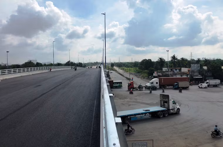 Thảm cảnh kẹt xe, TNGT...vốn là nỗi ám ảnh của giới tài xế, người dân qua lại nút giao thông Mỹ Thủy, quận 2, TPHCM được kỳ vọng sẽ "xóa sổ" khi cầu vượt 203 tỉ đồng được đưa vào sử dụng vào ngày 29/6.