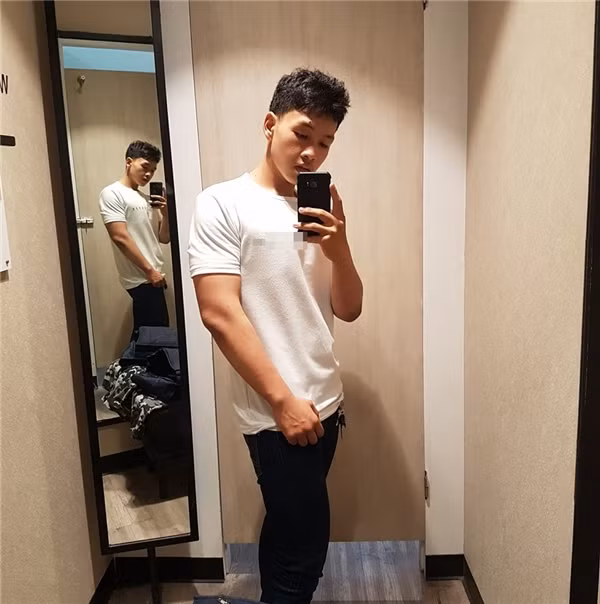 Anh chàng béo ú Thái Lan ngày nào khiến nhiều người trầm trồ, đồng thời khen ngợi sự kiên trì, nhẫn nại.