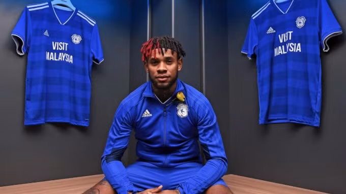 Leandro Bacuna là cầu thủ của đang thi đấu tại châu Âu được Curacao mang tới King's Cup 2019. Tại Premier League 2018/19, Bacuna ra sân 11 trận cho Cardiff, nhưng không ghi bàn. Theo Transfermarkt, Bacuna có giá 3 triệu euro và là cầu thủ đắt nhất King's Cup 2019 (gấp đôi Chanathip).