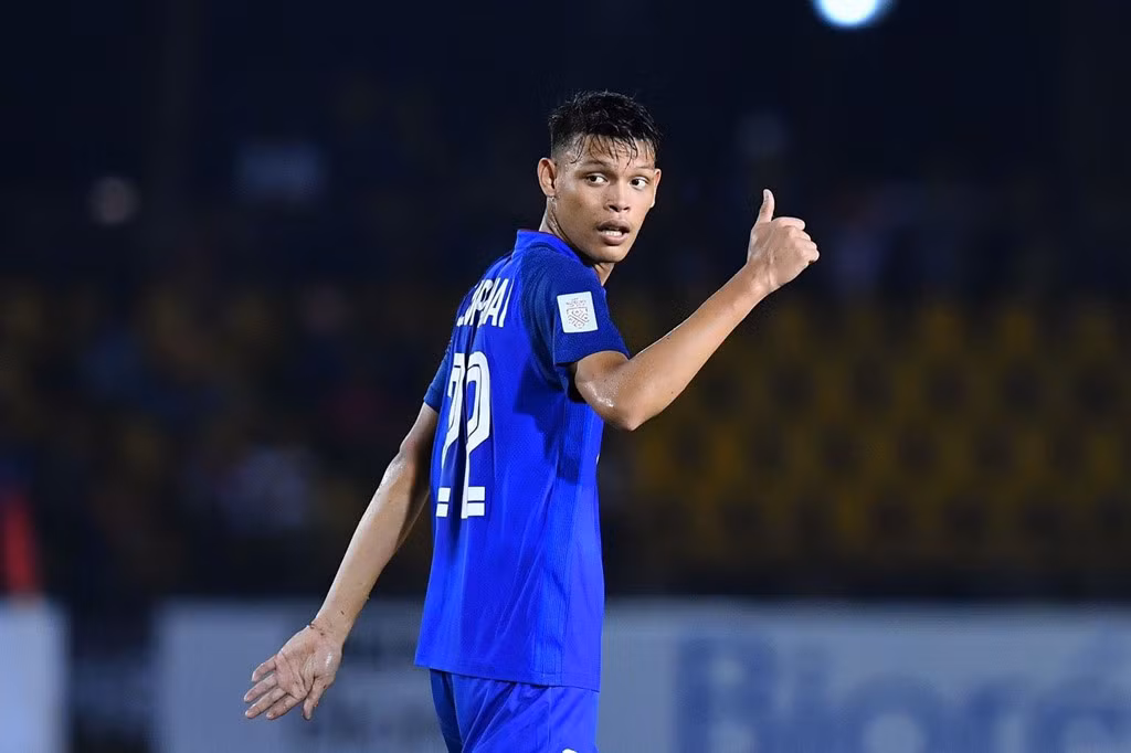 Trong bối cảnh Chanathip Songkrasin chắc chắn vắng mặt ở King's Cup 2019, CĐV tuyển Thái Lan kỳ vọng Supachai sẽ chứng tỏ năng lực trong vai trò dẫn dắt lối chơi.