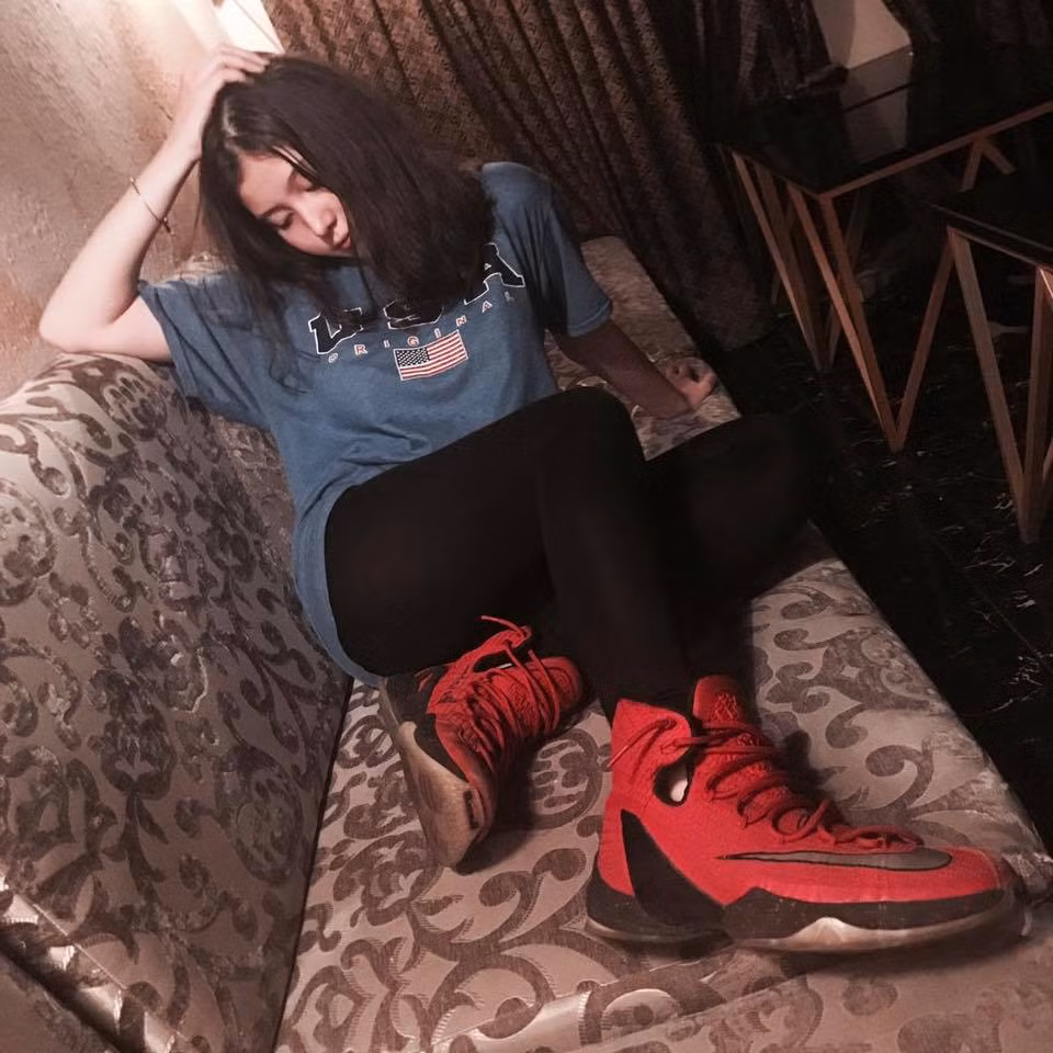 Thời điểm hiện tại, Nhật Anh vẫn dành nhiều thời gian cho việc học, bên cạnh đó vẫn theo đuổi đam mê làm người mẫu ảnh của mình.