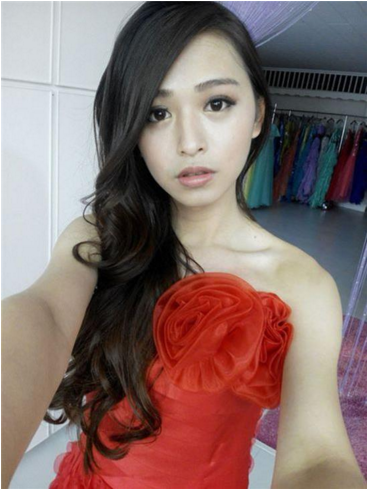 Để tăng độ chính xác trong thông tin mình đưa ra, tờ Etoday đã trích dẫn chia sẻ của người đã chụp ảnh cho Quách Thuần là nhiếp ảnh gia Maruko Liu rằng Nam sinh Quách Thuần có vẻ đẹp không thua kém gì những hot girl, người mẫu, mặc váy không phải là độc quyền của phái yếu.