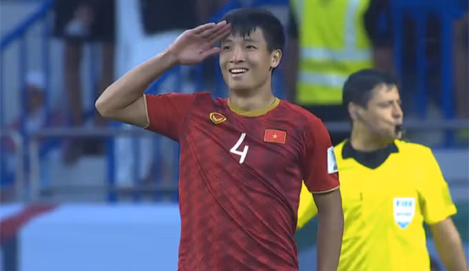 Tron 1 nam, Tien Dung lai ghi ban, giup VN vao tu ket Asian Cup 2019