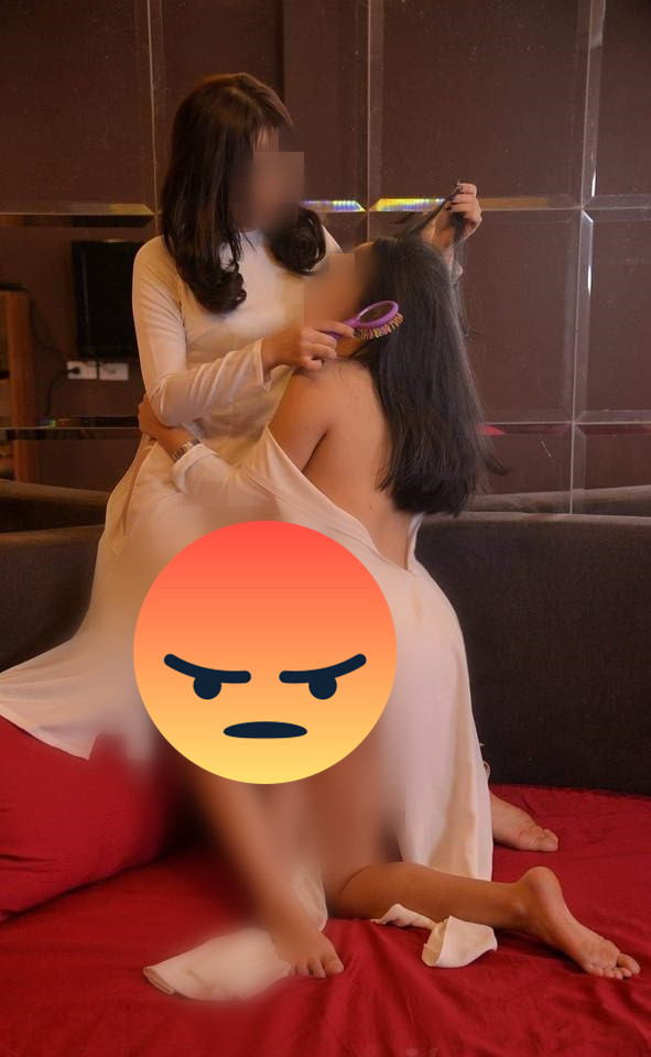 Bên cạnh đó, một số ý kiến cũng cho rằng yếu tố khiến bộ ảnh phản cảm không phải từ cách tạo dáng của hai bạn nữ, mà là do họ đã mặc áo dài còn tạo dáng chụp hình.