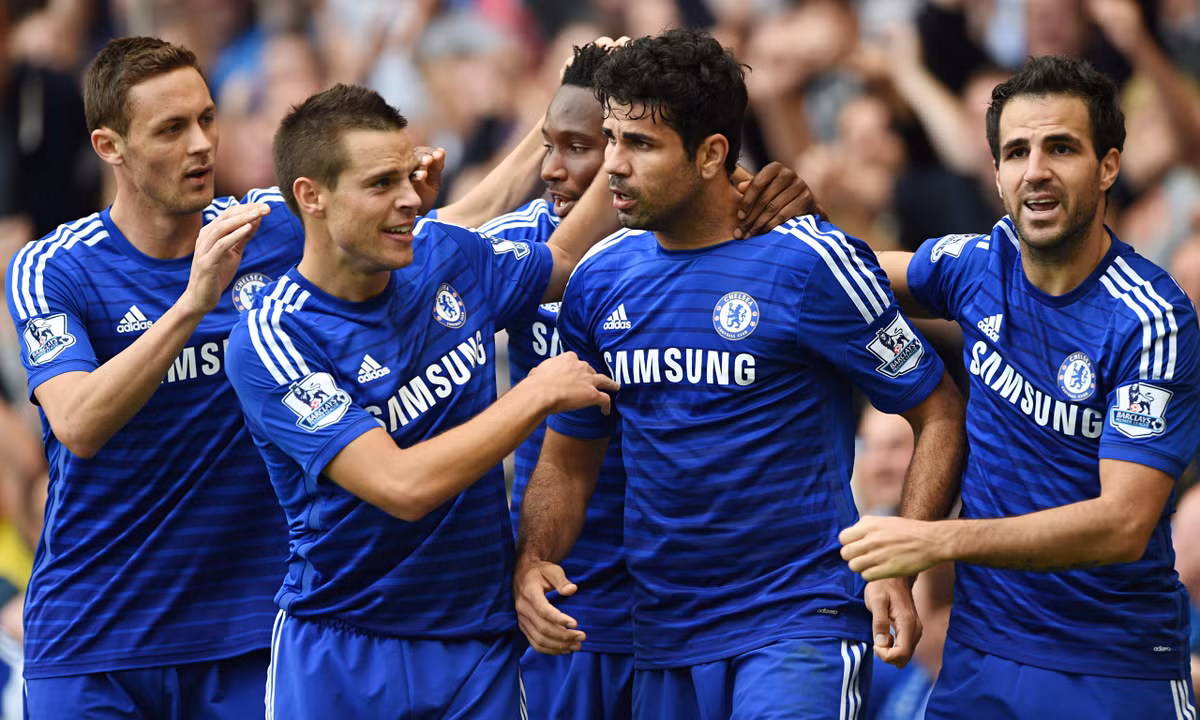 Xếp ở vị trí thứ 8 là Chelsea với 4,3 triệu bảng/năm.