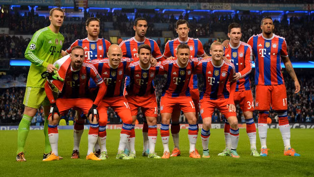 Bayern Munich chi trả 4,4 triệu bảng/năm cho mỗi cầu thủ.