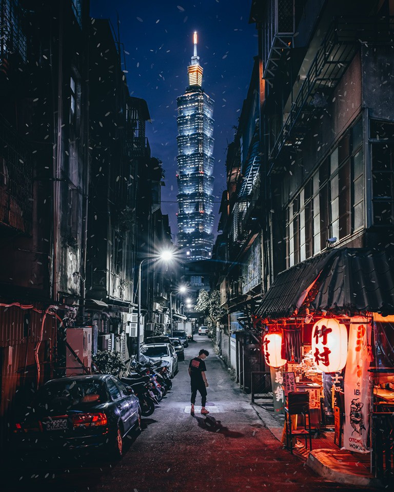góc chụp Taipei 101 đẹp nhất chính là khi các du khách đến quận Tín Nghĩa (Xinyi), thành phố Đài Bắc.